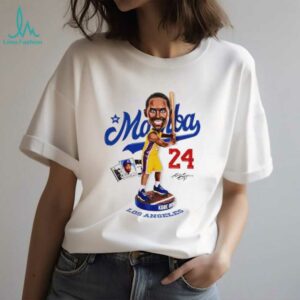 Kobe Bryer Los Angeless Mamba bobblehead signature shirt
