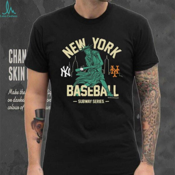 New York Yankees vs. New York Mets Mitchell & Ness Women’s Subway Series Swinging Liberty T Shirt