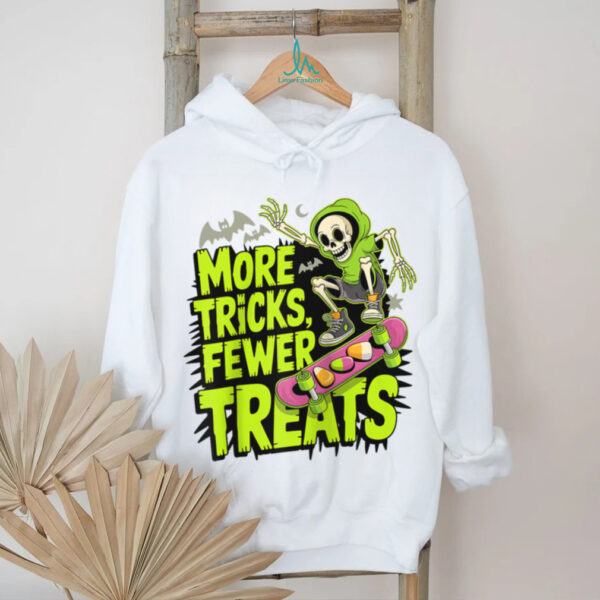 Skateboard Halloween Skeleton Ghost Spooky Skater Raglan Baseball Tee Shirt