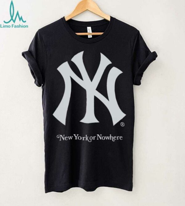 Yankees Southpaw Crewneck Shirt