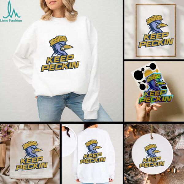Keep Peckin birds cheese Milwaukee Brewers Baseball shirt