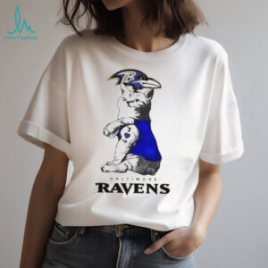 Official My Cat Loves Baltimore Ravens Football 2025 T Shirt