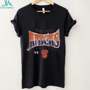 Mitchell & Ness Black New York Knicks Worldwide Collection Glow Up T Shirt