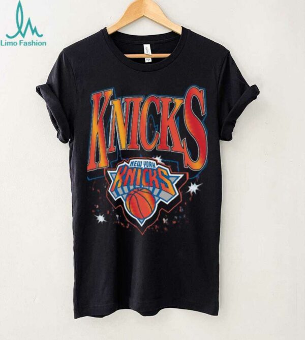 New York Knicks ’47 Black Past Champs Collection Flashbulb Foundation T Shirt