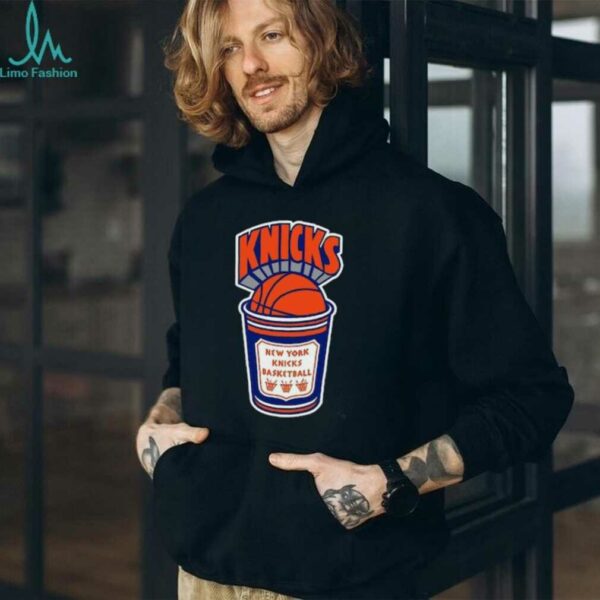 New York Knicks Mitchell & Ness Black Hardwood Classics Coffee Cup Vintage Logo T Shirt
