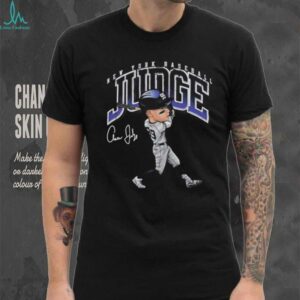 New York Yankees Aaron Judge slugger swing cartoon autographed shirt