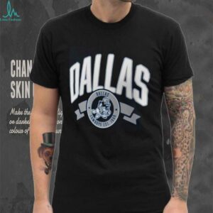 Nike Men's Royal Dallas Cowboys Rewind Essential T Shirt1