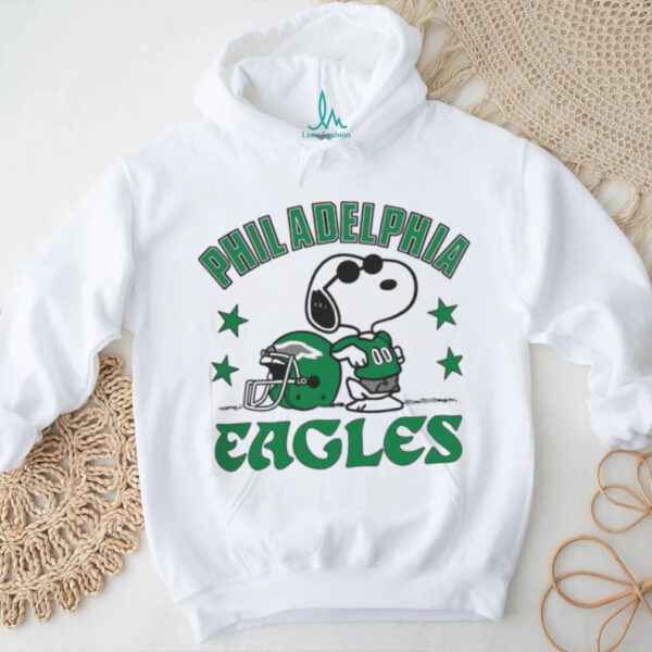 Philadelphia Eagles Retro Snoopy Shirt