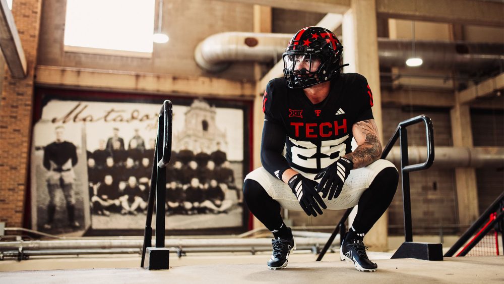 texas tech red raiders 100th anniversary throwback uniform 4 1000x563 1