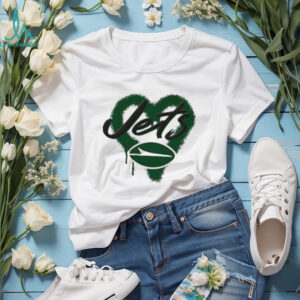 New York Jets Natural Spray Heart Boxy paint shirt