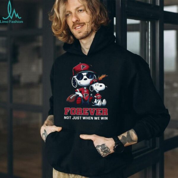Atlanta Falcons Peanuts Snoopy Forever shirt