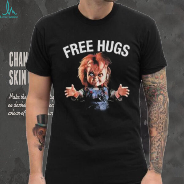 Child’s Play Chucky Free Hugs Graphic Tee