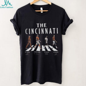 Cincinnati Walking Road Signatures Football Shirt