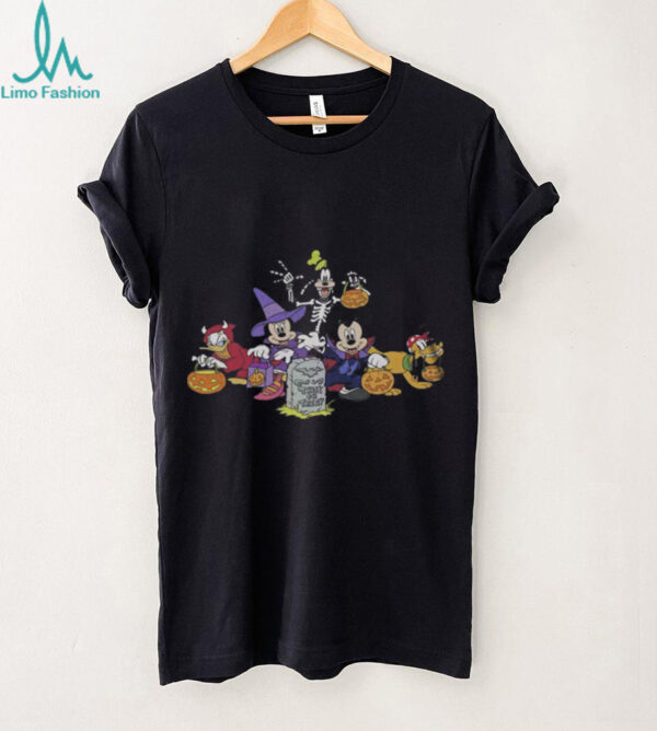 Disney’s Mickey Classic Halloween Friends Trick or Treat Tombstone Men’s Tee Shirt