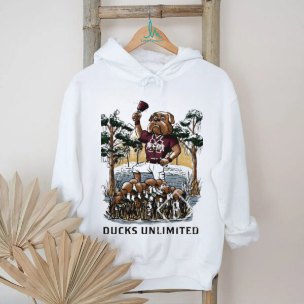 Ducks Unlimited Mississippi State Bulldogs football mascot natural funny shirt