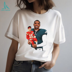 Jalen Hurts Philadelphia Eagles carry Patrick Mahomes Kansas City Chiefs funny Football fan shirt