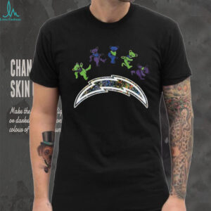 Los Angeles Chargers x Grateful Dead night 2025 bears logo shirt