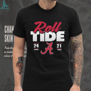Official Alabama Crimson Tide vs. Georgia Bulldogs Roll Tide Score 24 21 T Shirt
