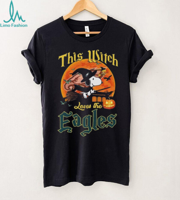 Official Snoopy And Woodstock This Witch Loves The Eagles Shirt