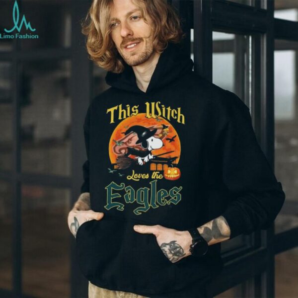 Official Snoopy And Woodstock This Witch Loves The Eagles Shirt