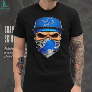 Skull wearing a face scarf Detroit Lions football shirt