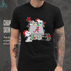 Alabama Crimson Tide Football Snoopy Christmas Holiday 2025 T Shirt