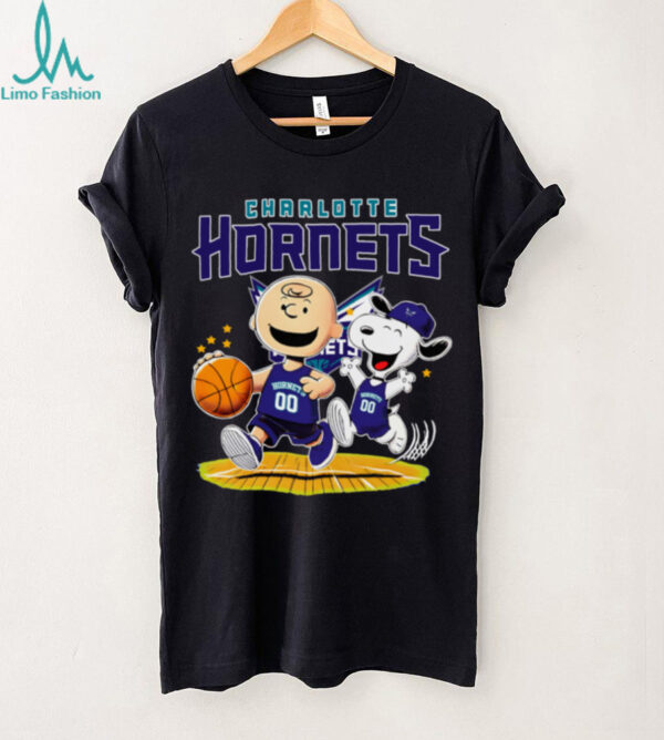 Charlotte Hornets X Charlie Brown And Snoopy Playing Basketball Shirt
