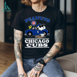 Chicago Cubs Snoopy Peanuts Car Baseball T Shirt