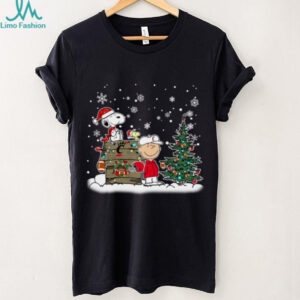 Cincinnati Bearcats Snoopy Charlie Brown Christmas Holiday T Shirt
