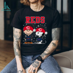 Cincinnati Reds Holiday Snoopy Charlie Brown Christmas Tee Shirt