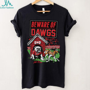 Georgia Bulldogs Beware Of Dawgs College Football Old Row T Shirt