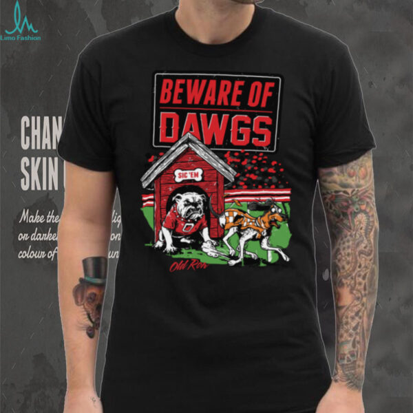 Georgia Bulldogs Beware Of Dawgs College Football Old Row T Shirt