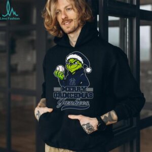 Grinch New York Yankees Baseball Merry Christmas Shirt