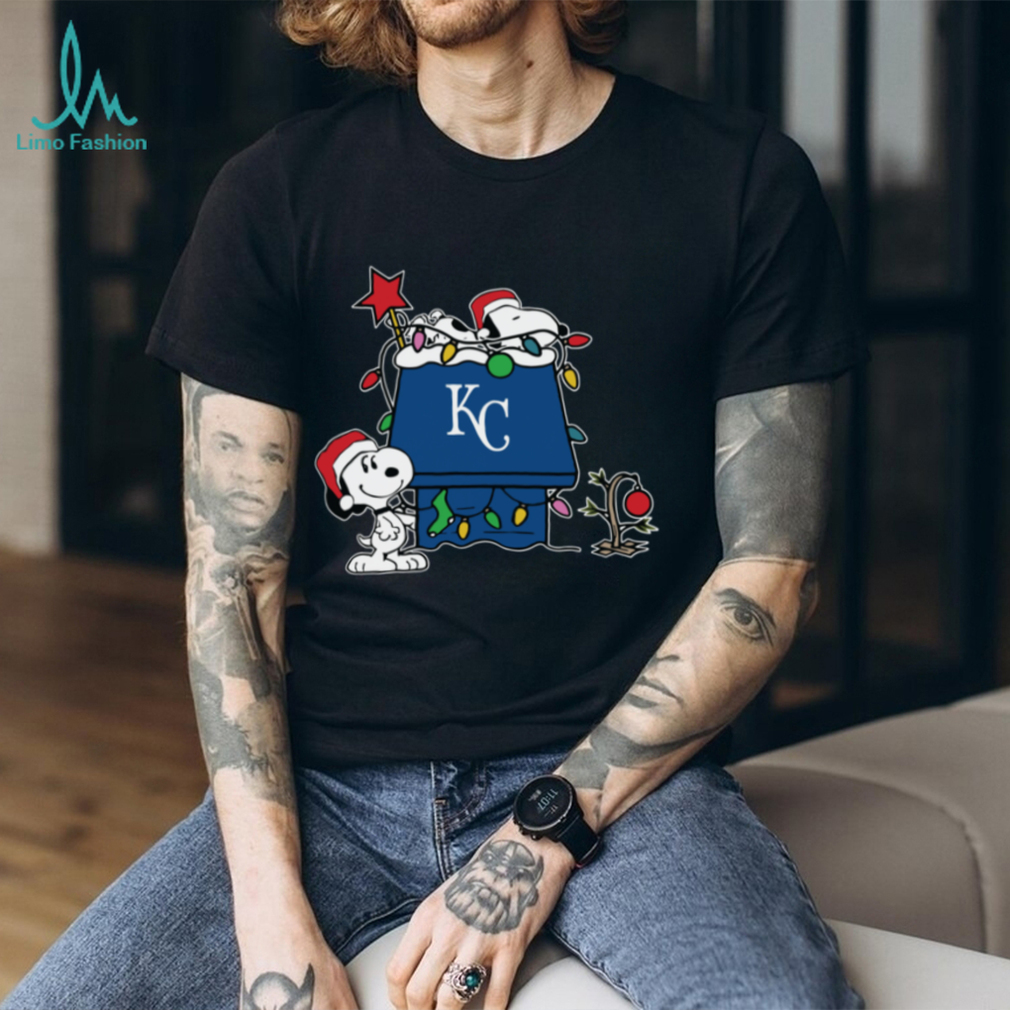 Kansas City Royals Christmas Snoopy Doghouse T Shirt