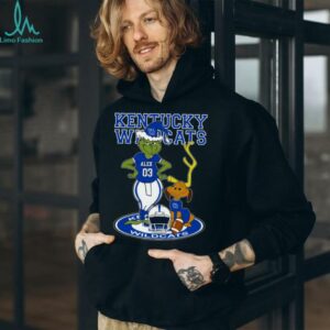 Kentucky Wildcats NCAA Football Grinch and Dog Shirt – Custom Name Fan Tee – Personalized Holiday Gift & Christmas Outfit Idea