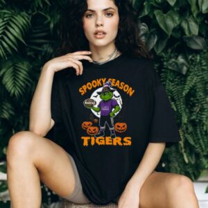 LSU Tigers Spooky Season Tee – Personalized Halloween Shirt – Custom Name NCAA Football Grinch Fan Gear'