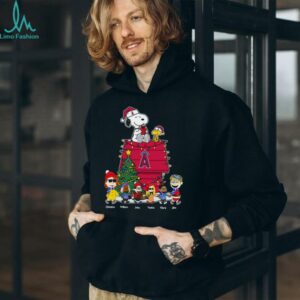 Los Angeles Angels Personalized Holiday Tee – Custom Christmas Peanuts Shirt For MLB Fans, Kids & Gifts