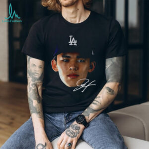Los Angeles Dodgers 2025 Roki Sasaki big face signature shirt