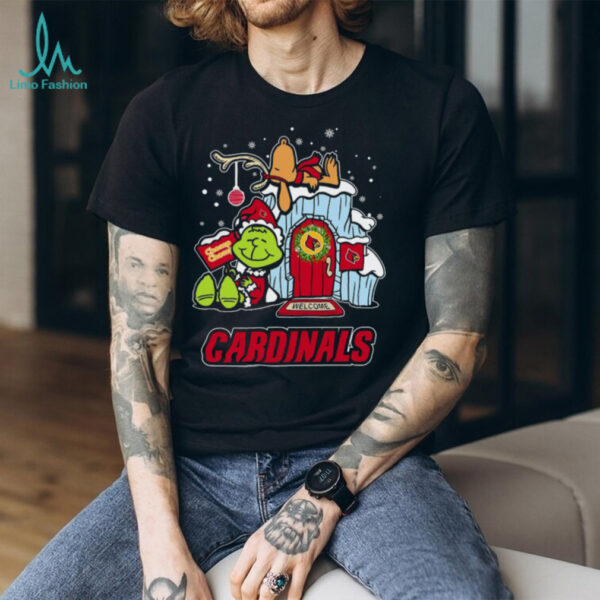 Louisville Cardinals Grinch and Snoopy Nuts Welcome Christmas T Shirt