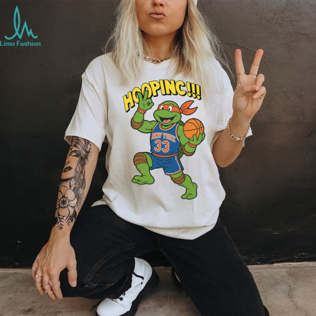 Michelangelo Ninja Turtles Hoopinc Patrick Ewing New York Knicks T Shirt Michelangelo Ninja Turtles Hoopinc Patrick Ewing New York Knicks T Shirt