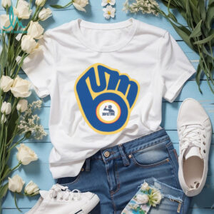 Milwaukee Brewers Chicago Sports Bums T Shirt