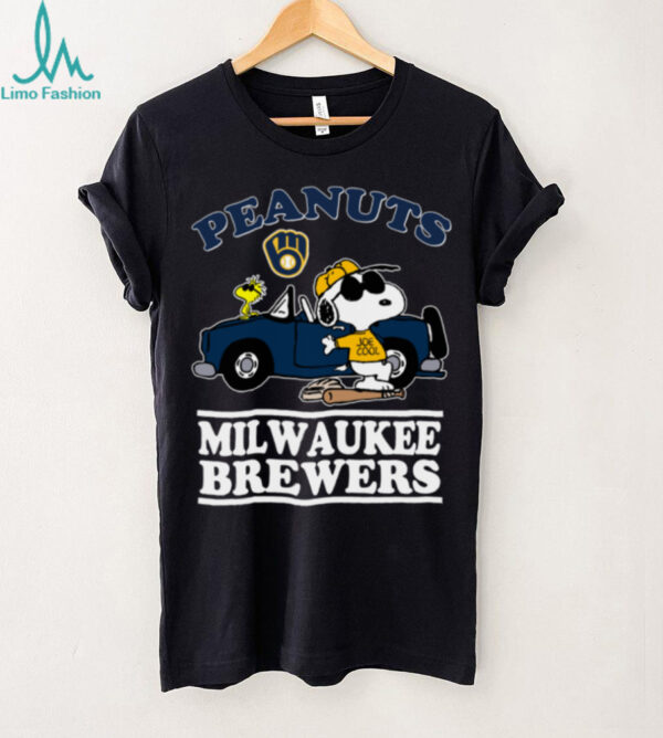 Milwaukee Brewers Snoopy Peanuts Car Baseball T Shirt