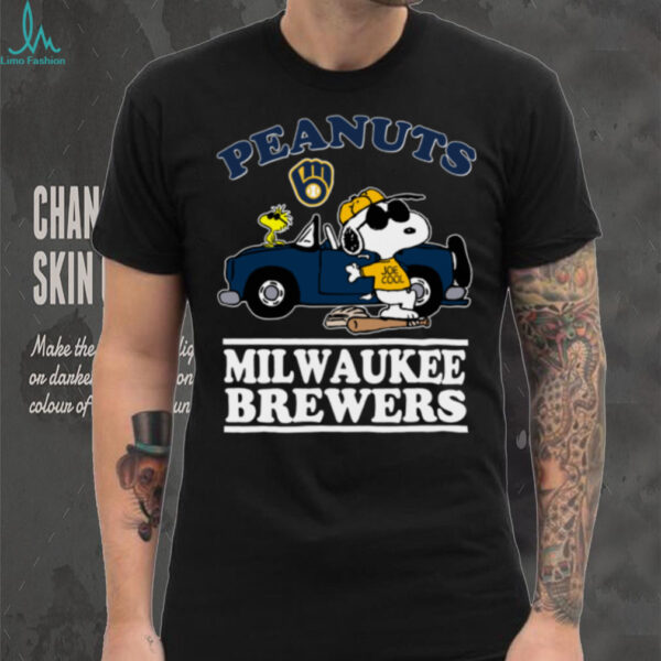 Milwaukee Brewers Snoopy Peanuts Car Baseball T Shirt