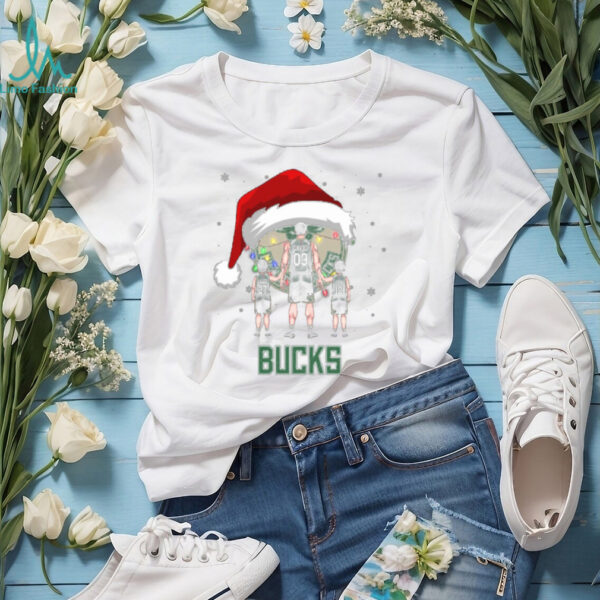 Milwaukee Bucks Christmas Family Tee – Personalized NBA Fan Shirt – Custom Name & Number Dad Gift for Holiday & Game Day Outfit