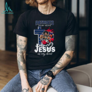 New England Patriots in my veins Jesus in my heart cross mascot shirt