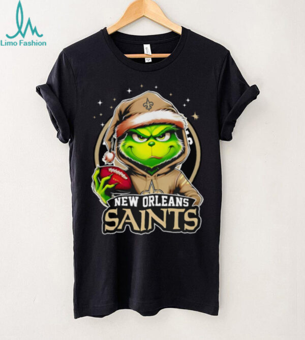 New Orleans X Grinch Wearing Santa Hat Merry Christmas 2025 Shirt