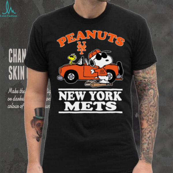 New York Mets Snoopy Peanuts Car Baseball T Shirt