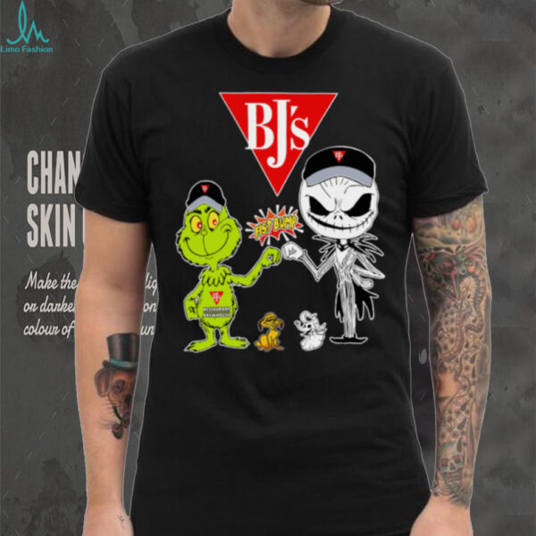 Official BJ’s Merch Grinch And Jack Skellington Fist Bump BJ’s Halloween Hoodie