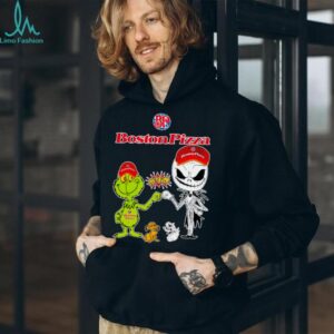 Official Boston Pizza Merch Grinch And Jack Skellington Fist Bump Boston Pizza Halloween Hoodie