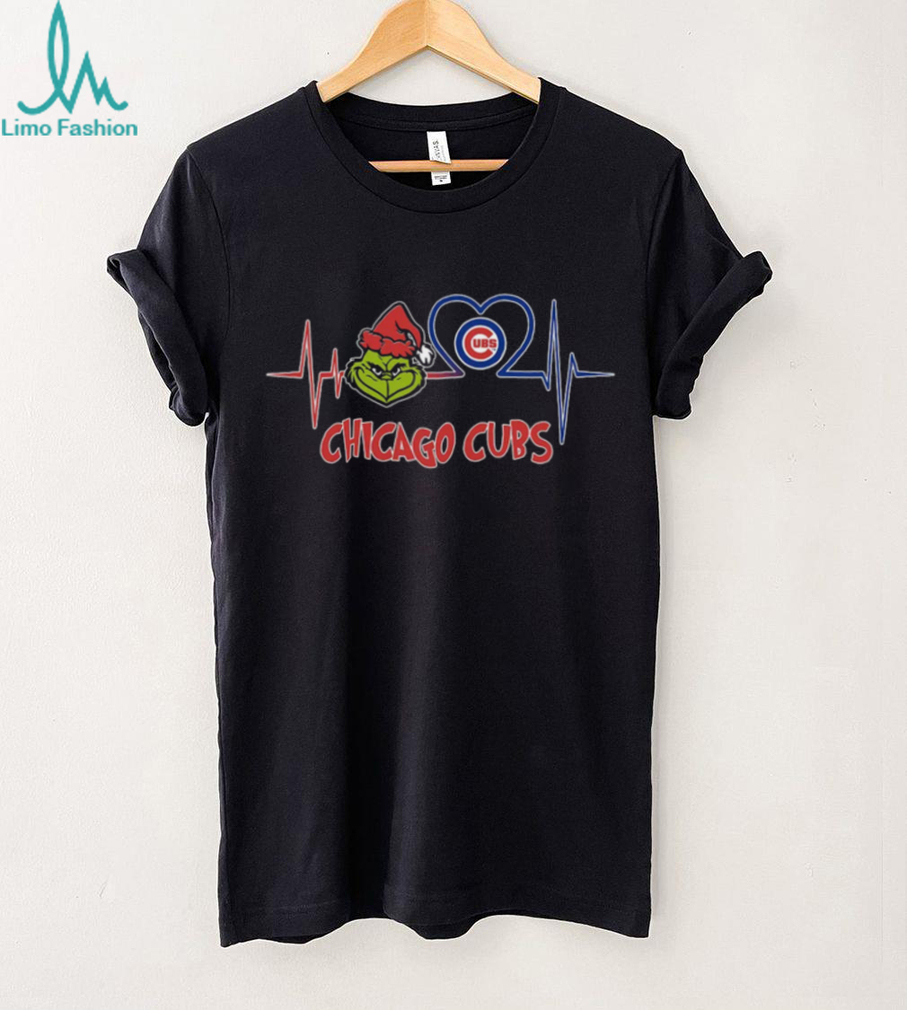 Official Chicago Cubs x Grinch Santa Heartbeat Love Logo Merry Christmas Shirt Official Chicago Cubs x Grinch Santa Heartbeat Love Logo Merry Christmas Shirt